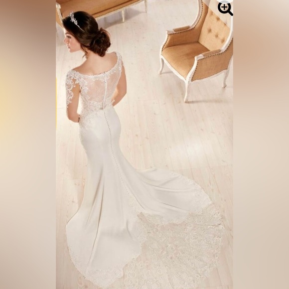 Used, altered Essence of Australia D2124 with veil. - Picture 2 of 15